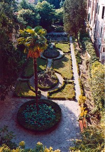 VENEZIA - Giardino Palazzo Nani Bernardo