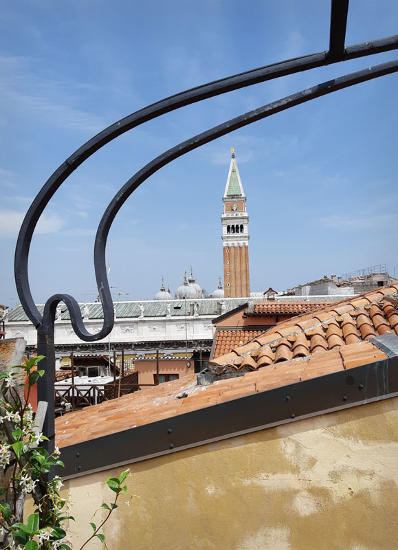 Terrazza sui tetti di Venezia